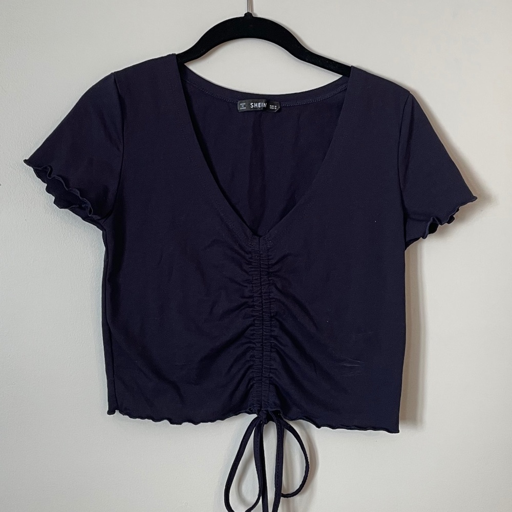 Cropped Navy T-Shirt (M)